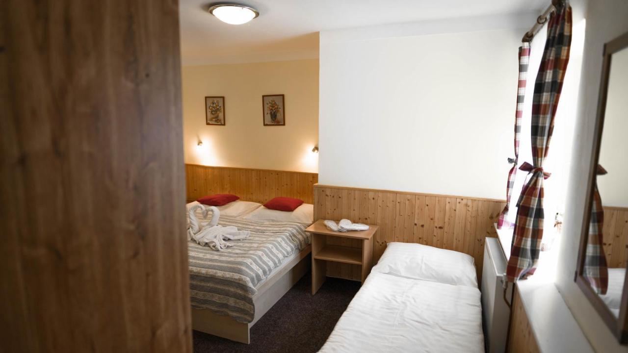 Hotel Atlas Pec pod Snezkou Bagian luar foto